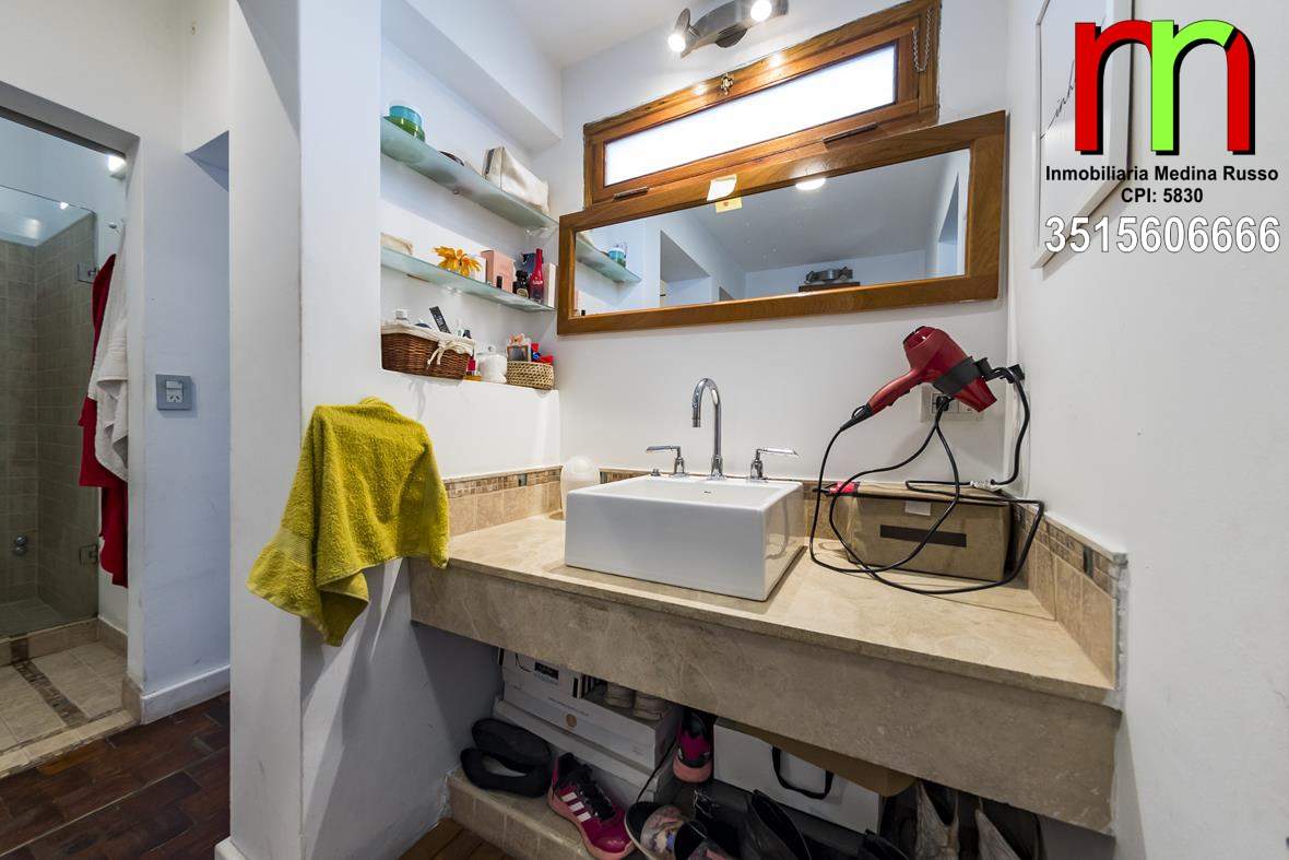 ARGUELLO - OPORTUNIDAD - 12 CUADRA DE AV. MARTINOLLI