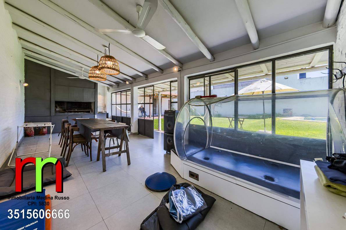 ARGUELLO - OPORTUNIDAD - 12 CUADRA DE AV. MARTINOLLI