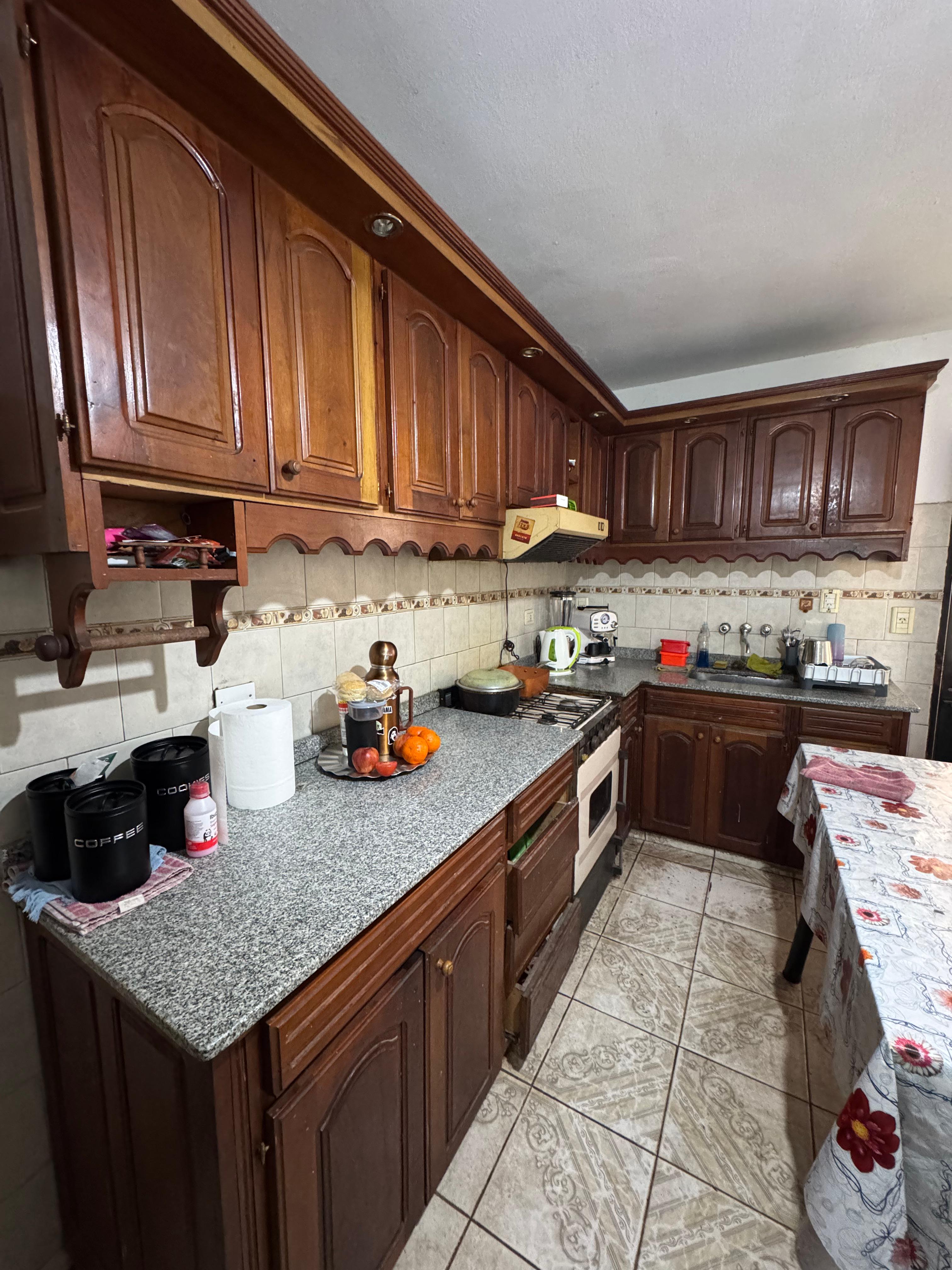vendo amplia  casa en Malagueño