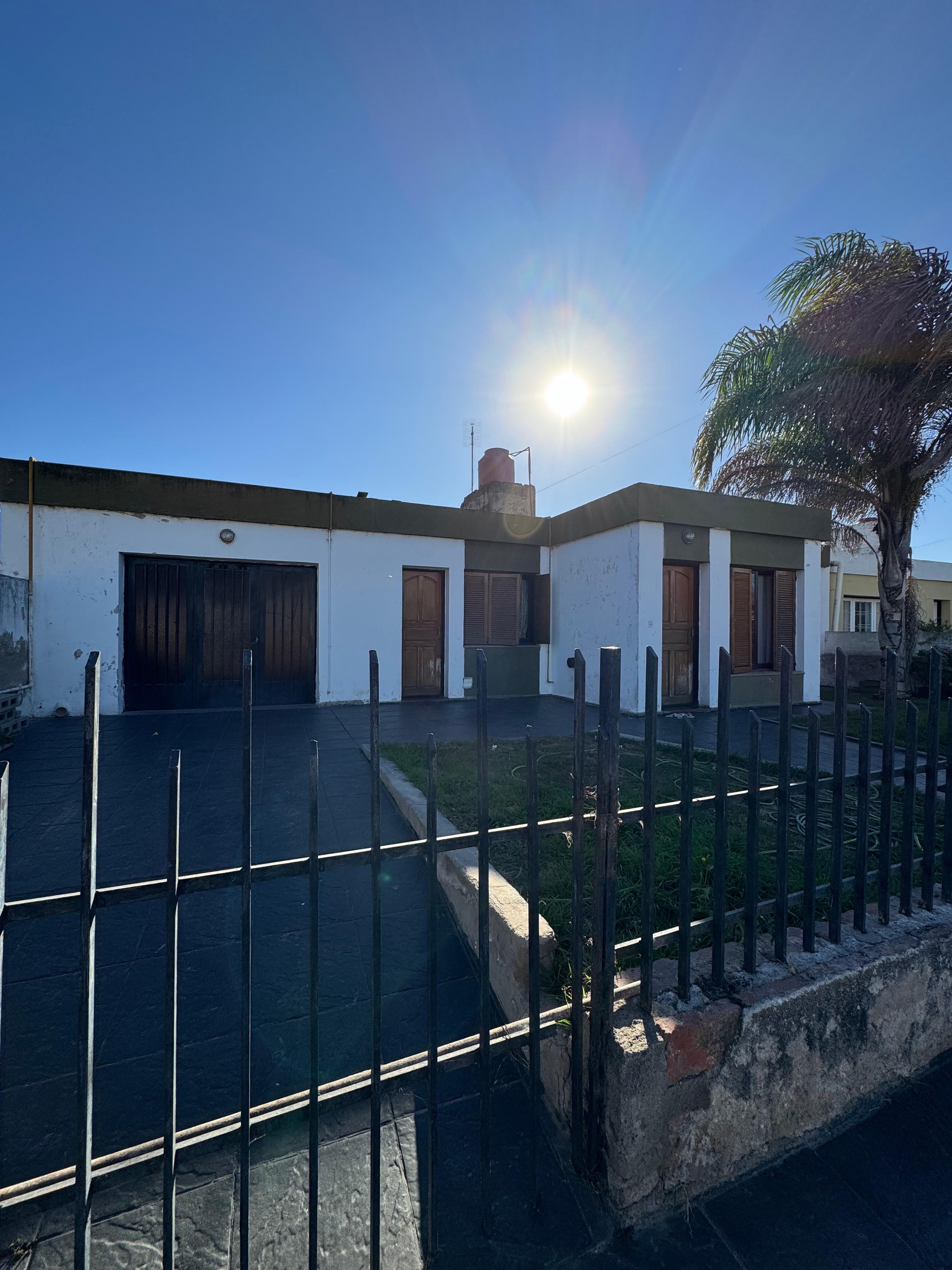 vendo amplia  casa en Malagueño