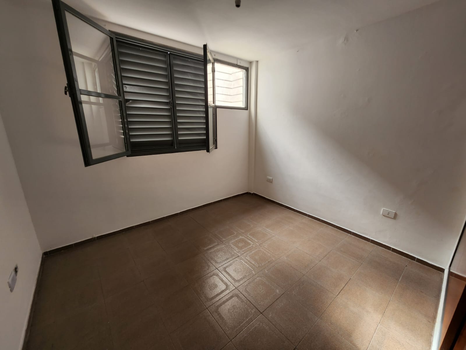 COFICO - AVELLANEDA 1210 - DEPARTAMENTO 2 DORMITORIOS EN ALQUILER