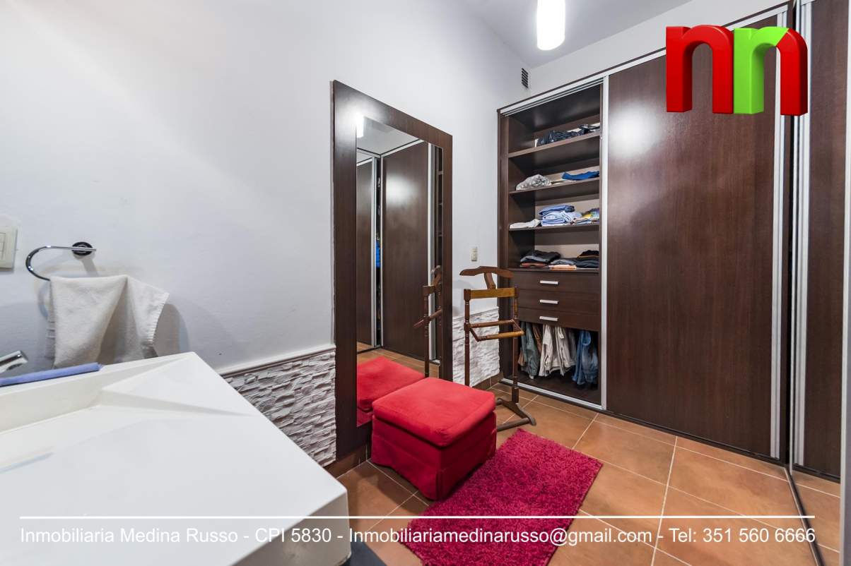 GRANJA DE FUNES - CASA EN VENTA