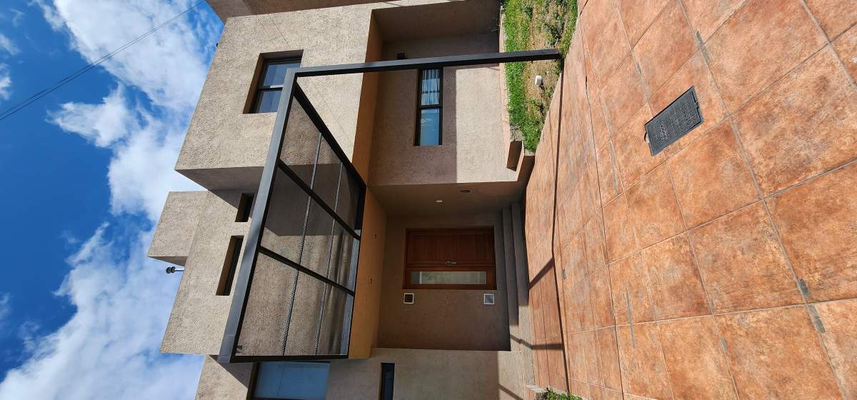 Chacras del Norte (dúplex moderno) $1200000 muy seguro!!!