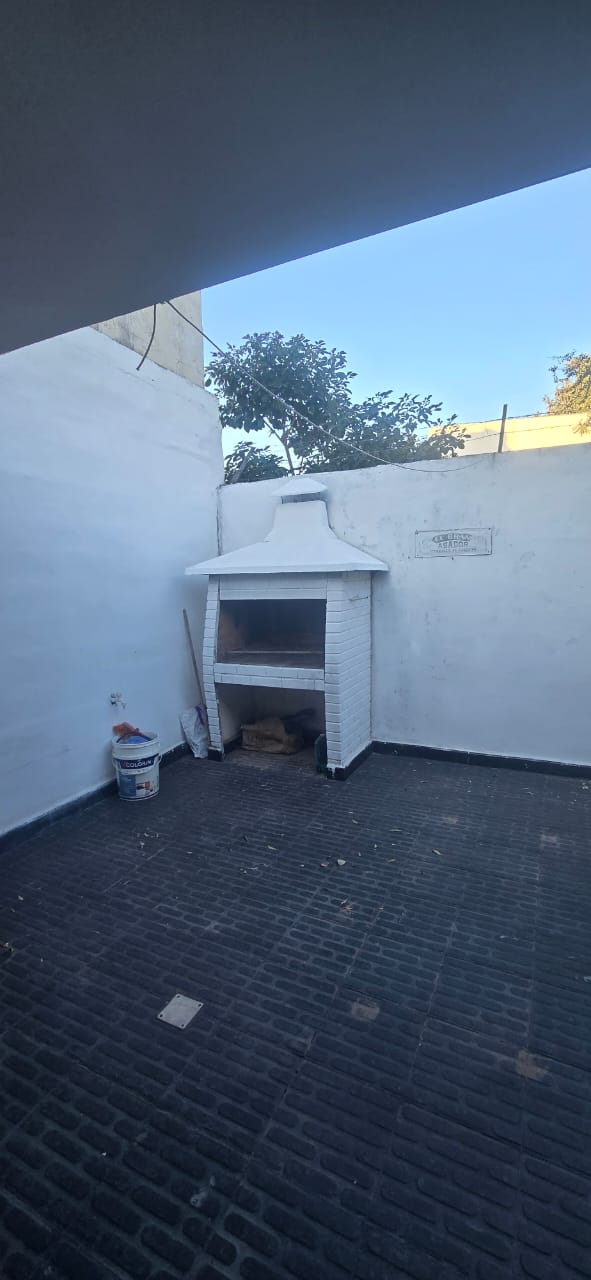 CASA DOS DORMITORIOS. ZONA SUR.