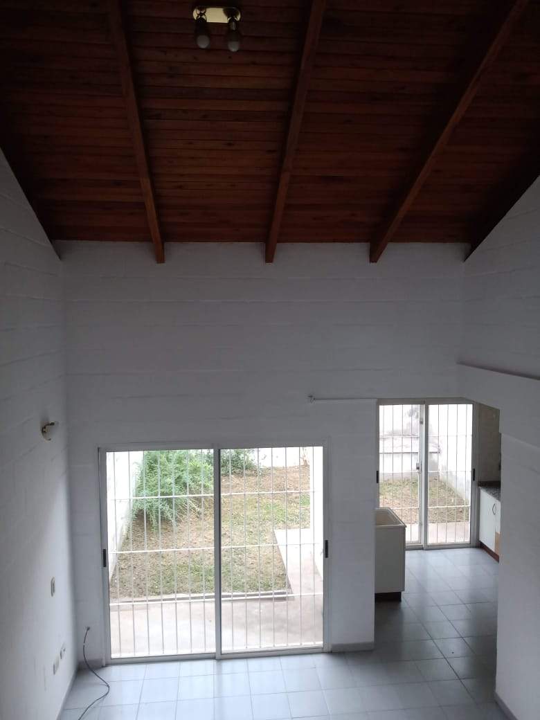 Duplex en Venta !! Complejo con Pileta !!