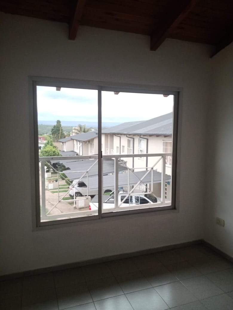 Duplex en Venta !! Complejo con Pileta !!
