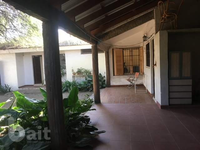 Venta casa 3 dormitorios de una sola planta, en el corazón de Villa Belgrano