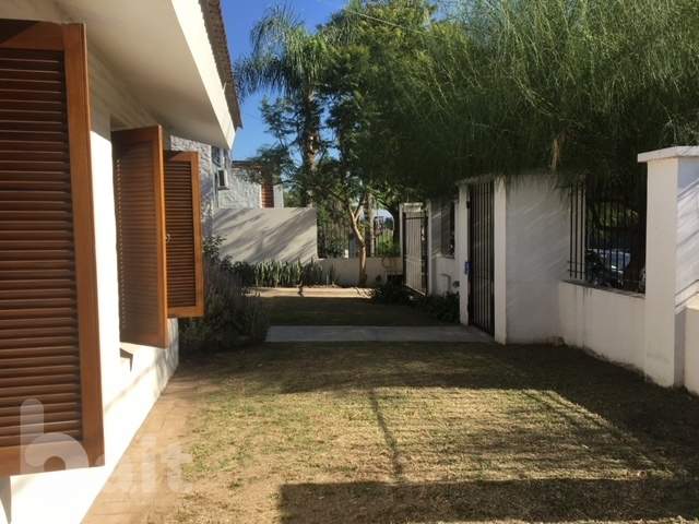 Venta casa 3 dormitorios de una sola planta, en el corazón de Villa Belgrano