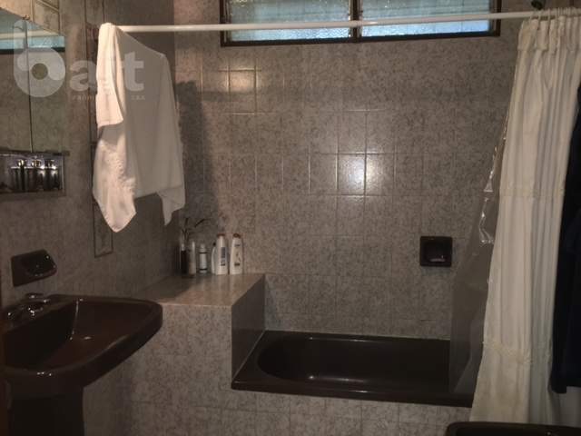 Venta casa 3 dormitorios de una sola planta, en el corazón de Villa Belgrano