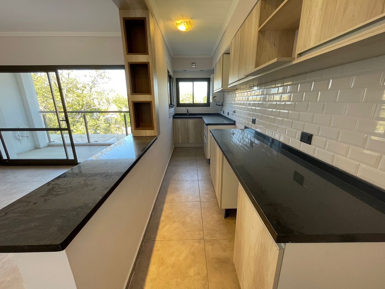 DEPARTAMENTO CÉNTRICO EN VILLA CARLOS PAZ DE CATEGORÍA EN VENTA