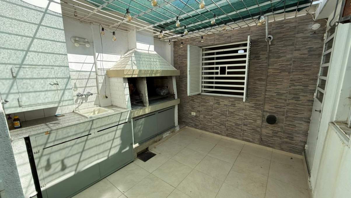 Casa en Alquiler 2 dormitorios en Cerro de las Rosas