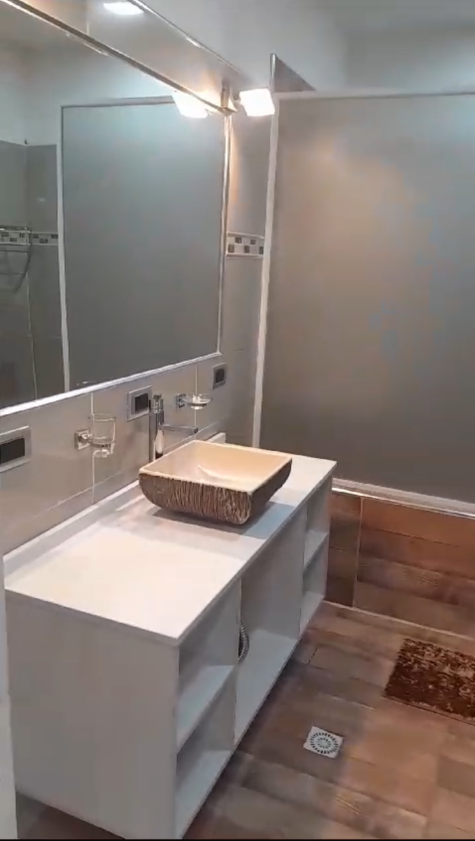 MODERNO!! Impecable!! Oportunidad completamente amoblado.