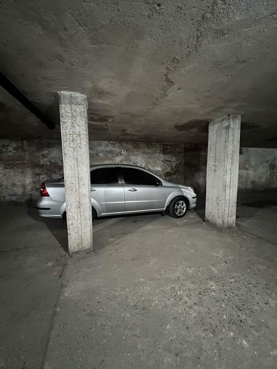 Planta Baja - Dos Dormitorios - Patio - Cochera propia