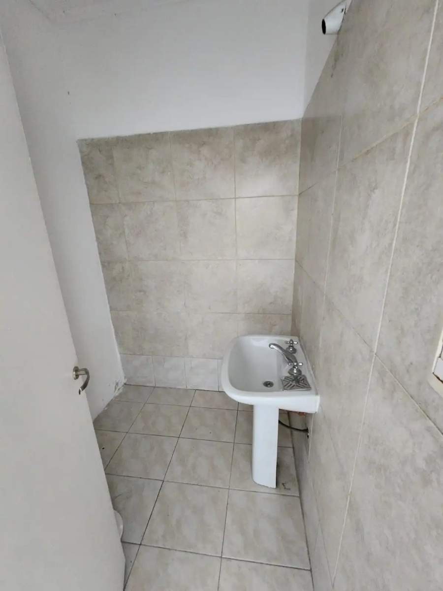 LOCAL ESQUINA - Recibo vehículo - Financio