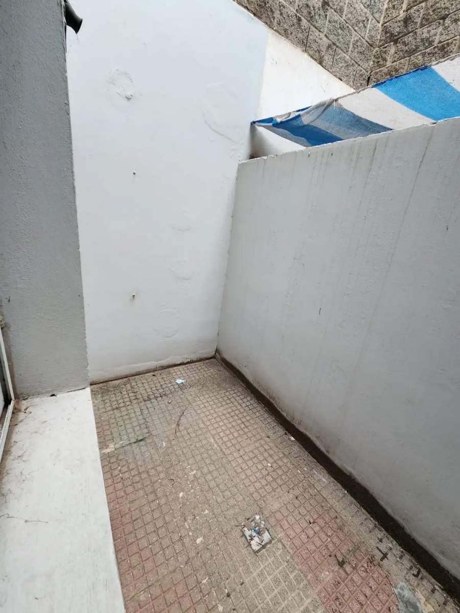 LOCAL ESQUINA - Recibo vehículo - Financio