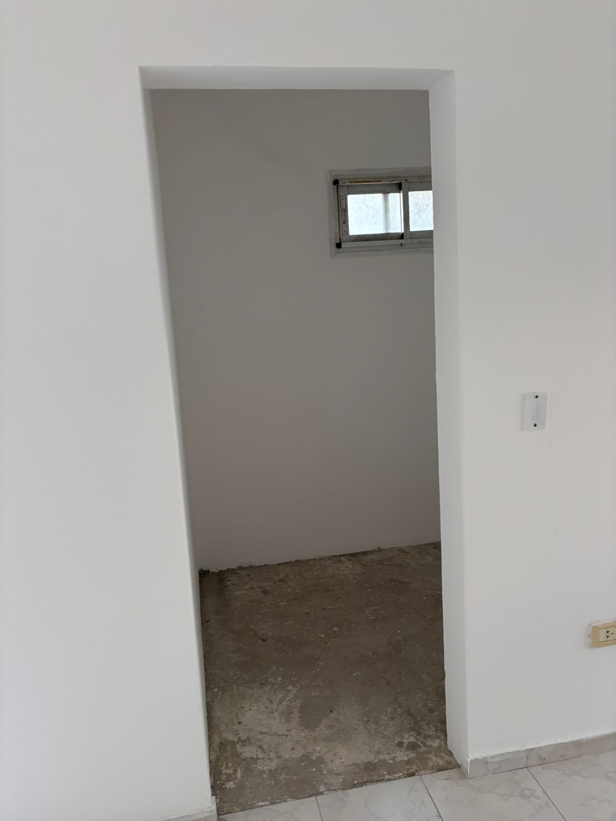 Se alquila propiedad para vivienda, o uso comercial