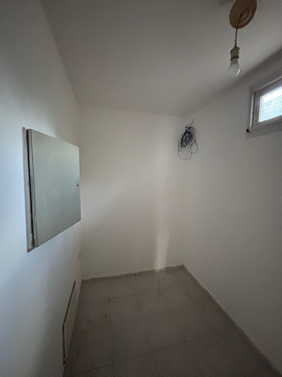 Se alquila propiedad para vivienda, o uso comercial