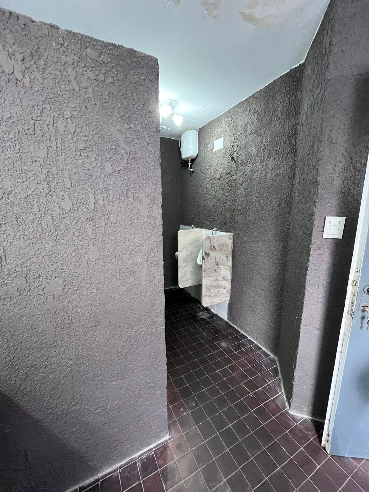 LOCAL  ALQUILER CERRO DE LAS ROSAS AV. NUÑEZ 4100