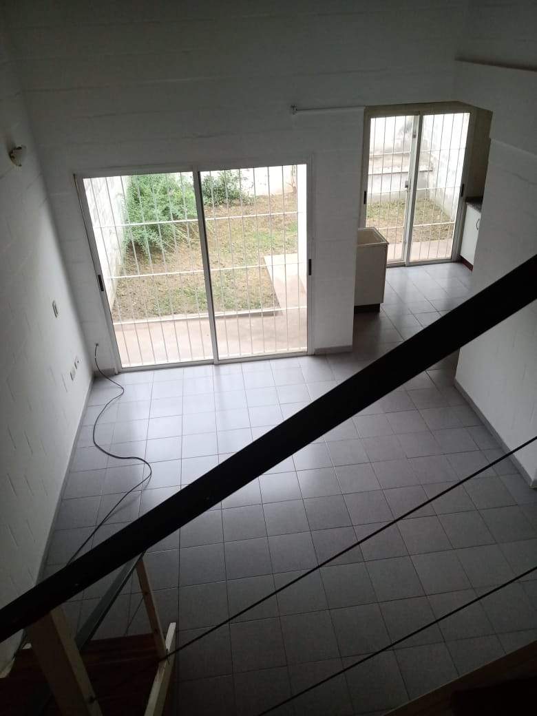 Duplex en Venta !! Complejo con Pileta !!