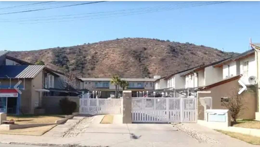 Duplex en Venta !! Complejo con Pileta !!