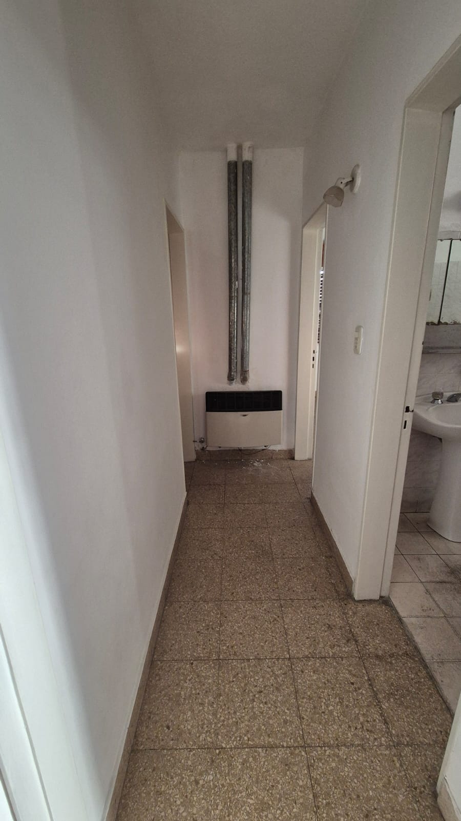 VENTA DEPARTAMENTO- CARLOS PAZ (A metros del Reloj Cucú)