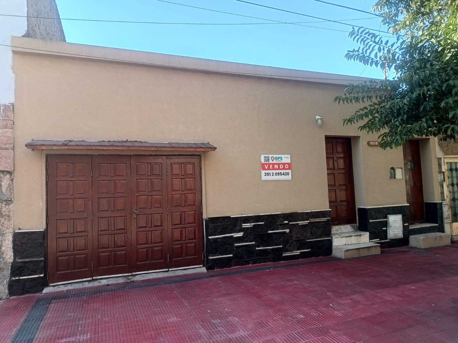 A pasos del centro, con alma de barrio: casa en Observatorio