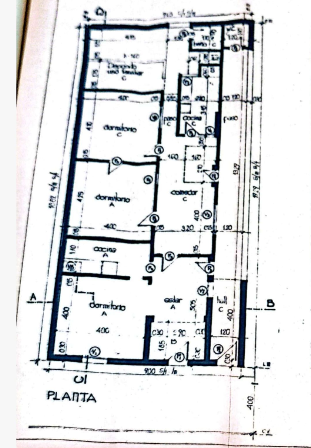 A pasos del centro, con alma de barrio: casa en Observatorio