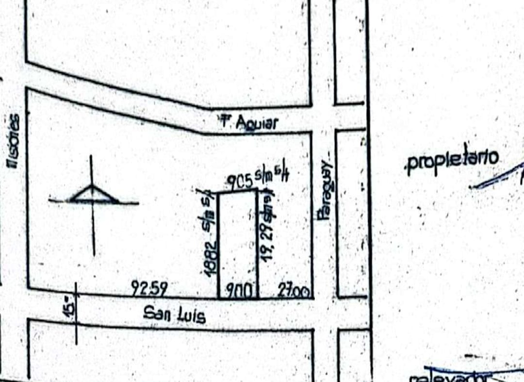 A pasos del centro, con alma de barrio: casa en Observatorio