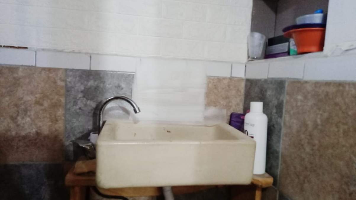 NEGOCIO DE BELLEZA LLAVE EN MANO EN SANTA MÓNICA: PELUQUERÍA EN FUNCIONAMIENTO