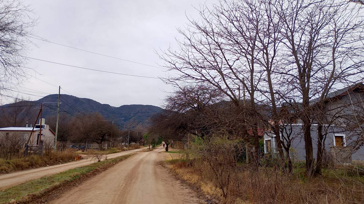 ¡ESCRITURA INMEDIATA! GRAN LOTE DE 1031M EN ESQUINA  A PASOS del RÍO LOS SAUCES