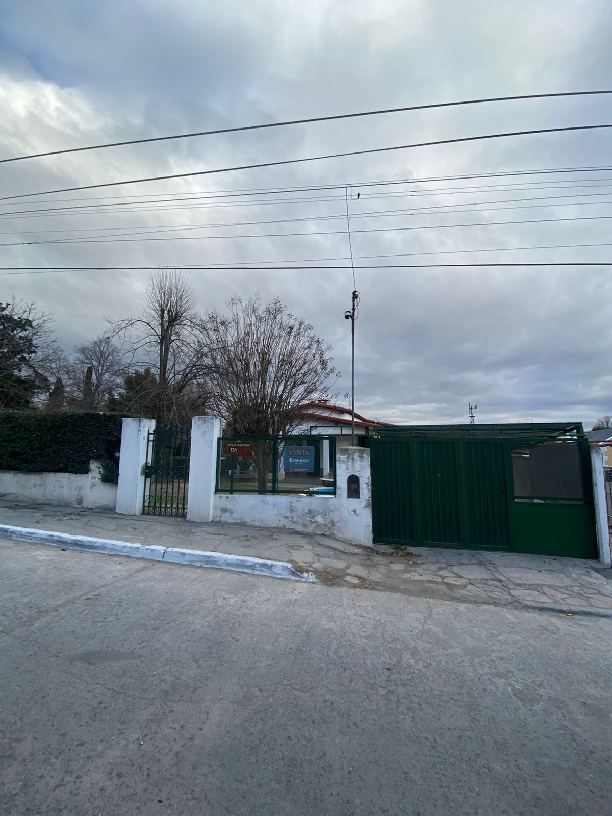 OPORTUNIDAD DE INVERSIÓN Y EMPRENDIMIENTO, CASONA  2 UNIDADES HABITACIONALES CON TODOS LOS SERVICIOS EN PLENO CENTRO DE HUERTA GANDE, PROVINCIA DE CÓR