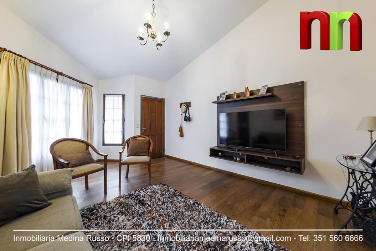 VILLA CLARET - EXCELENTE INMUEBLE RESIDENCIAL