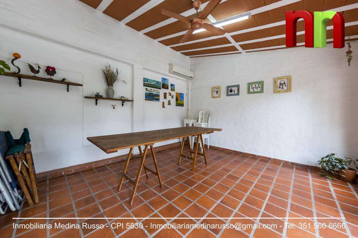 VILLA CLARET - EXCELENTE INMUEBLE RESIDENCIAL