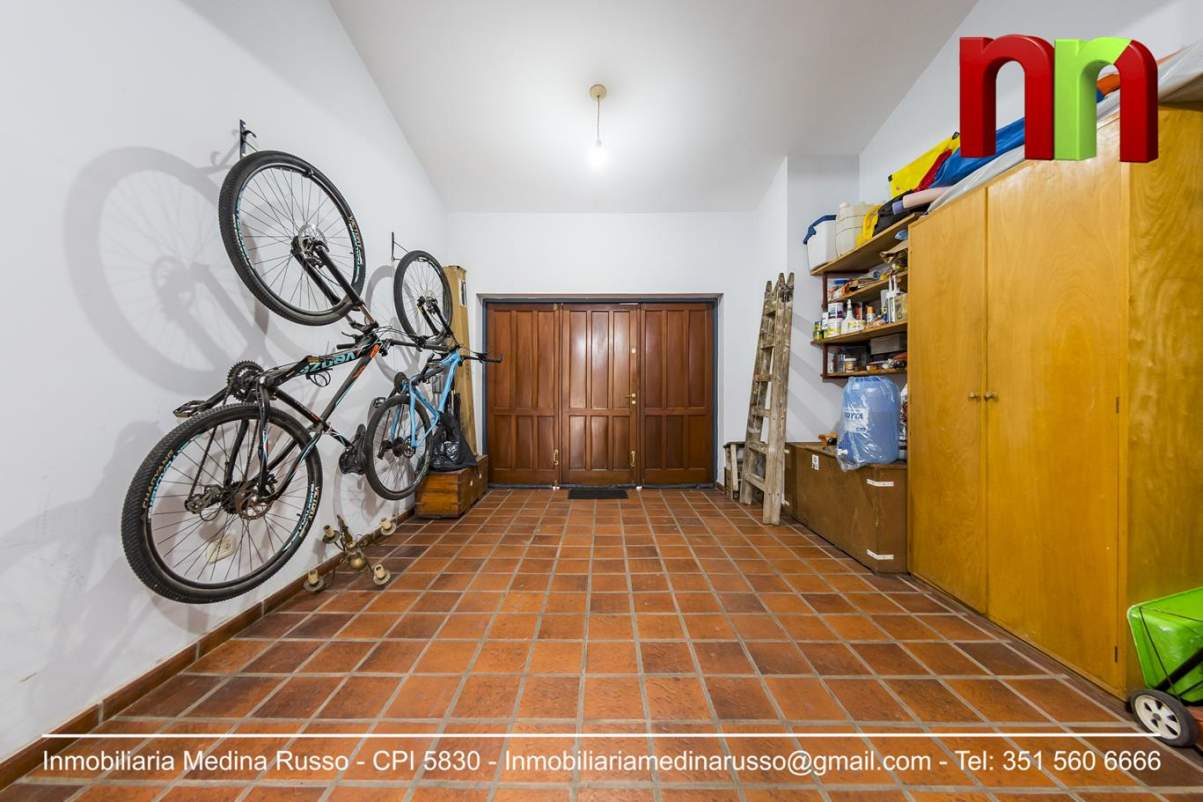 VILLA CLARET - EXCELENTE INMUEBLE RESIDENCIAL