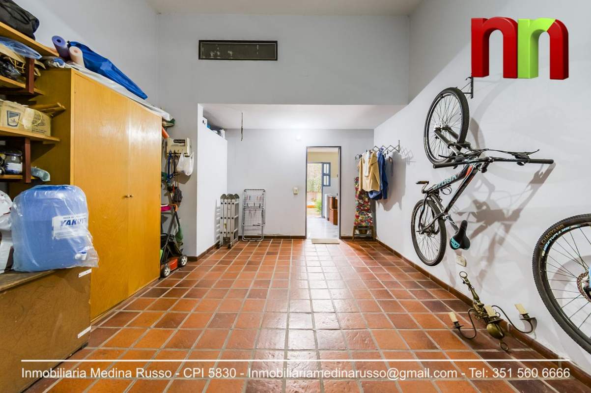 VILLA CLARET - EXCELENTE INMUEBLE RESIDENCIAL