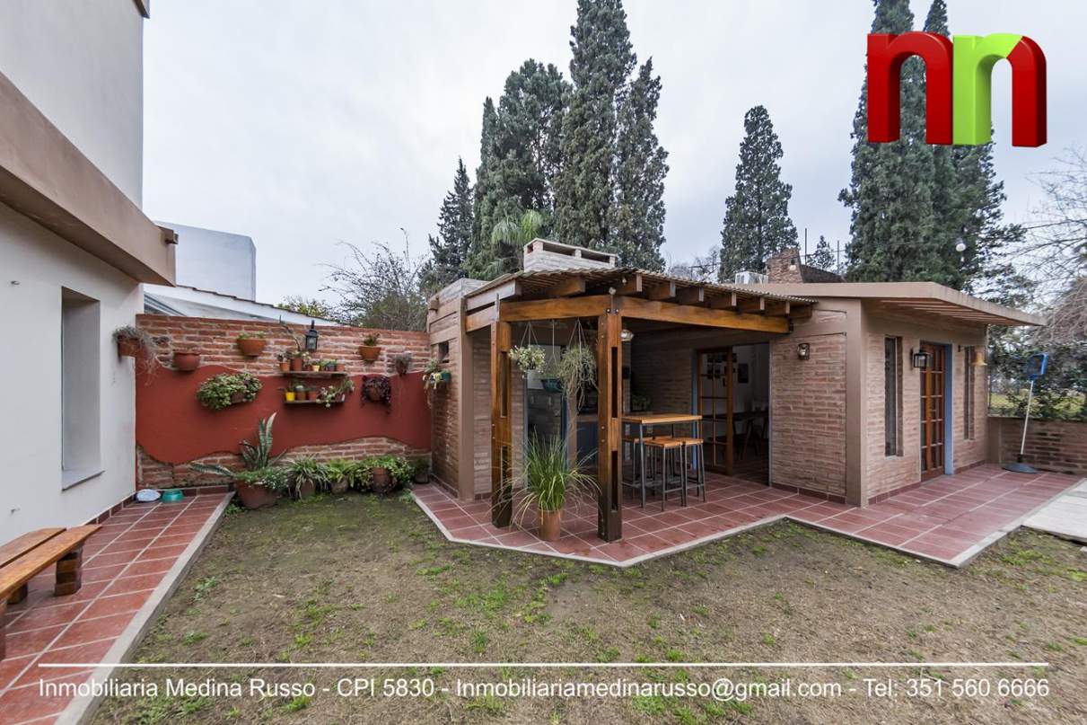 VILLA CLARET - EXCELENTE INMUEBLE RESIDENCIAL