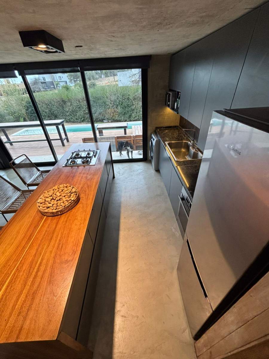 Casa PREMIUN en Venta en Country Valle del Golf (2 dorm)