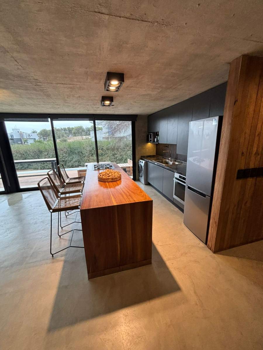 Casa PREMIUN en Venta en Country Valle del Golf (2 dorm)