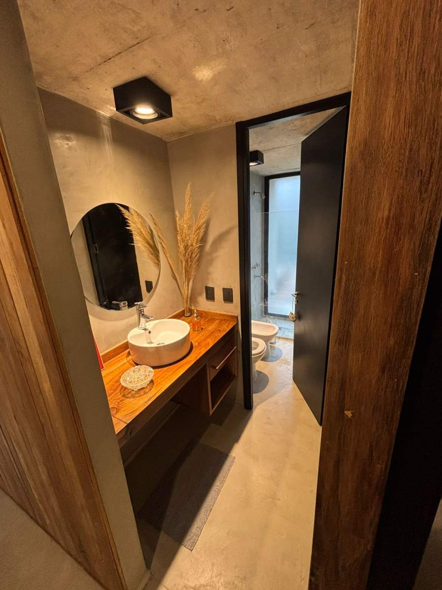 Casa PREMIUN en Venta en Country Valle del Golf (2 dorm)