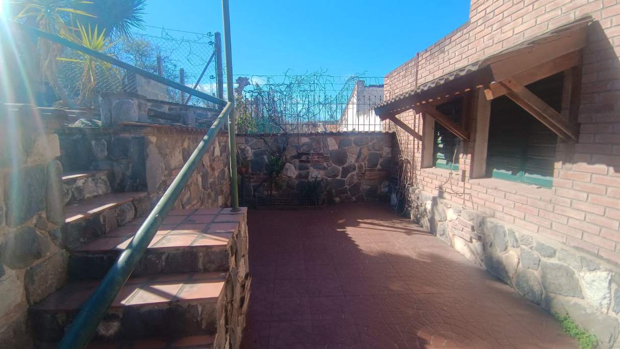 Alquiler Permanente amoblada unquillo frente colegio Nurvo Mileno