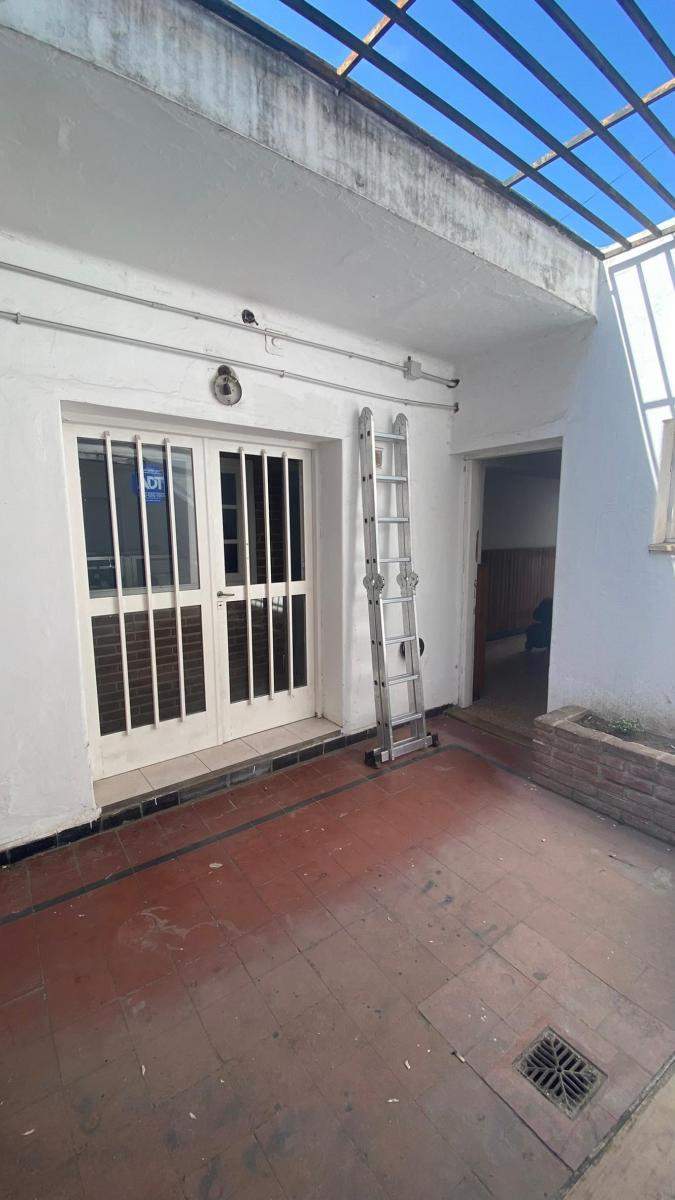 ALQUILER CASA USO COMERCIAL EN BARRIO GENERAL PAZ