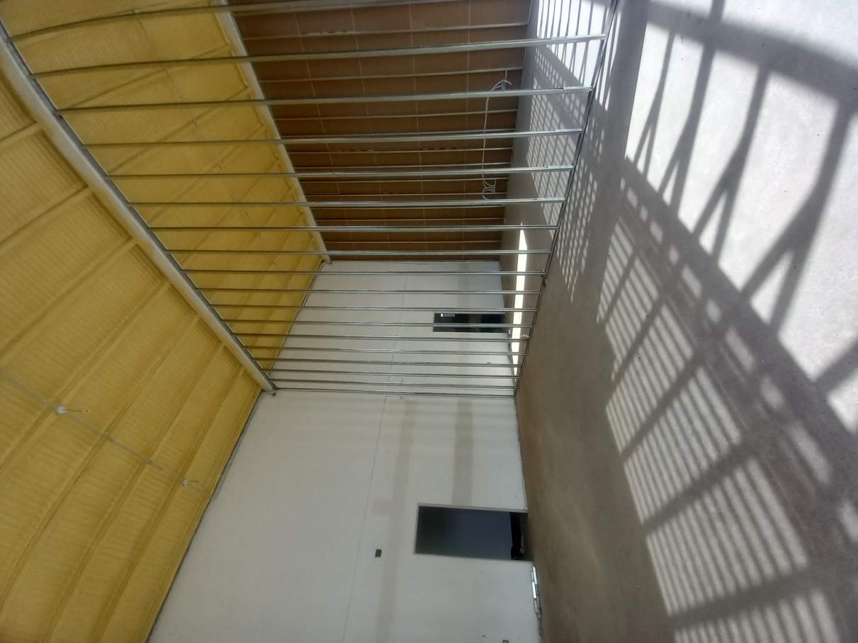 Alquiler Local  Mall Valle Cercano