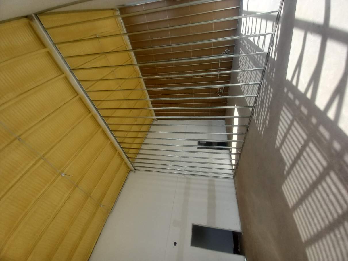 Alquiler Local  Mall Valle Cercano