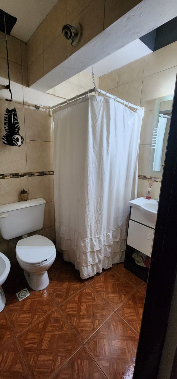 OPORTUNIDAD!! DOS DORMITORIOS - PUEDE SER DE USO COMERCIAL