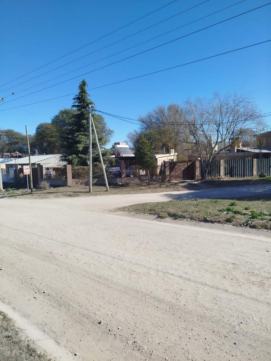 VENDO CASA EN ALTA GRACIA - B VILLA CAMIARES