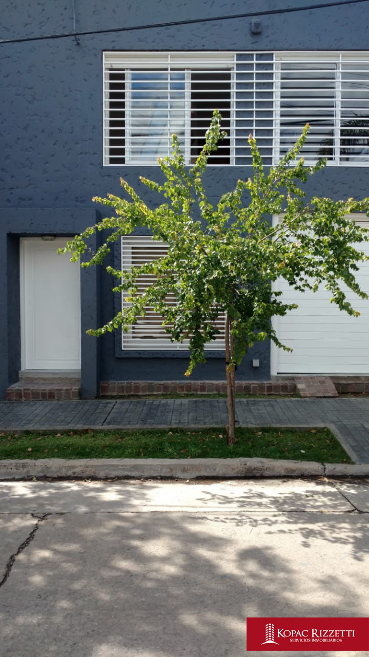 VILLA CENTENARIO (JOSE ROQUE FUNES 2400) - ALQUILER CASA 2 DORMITORIOS