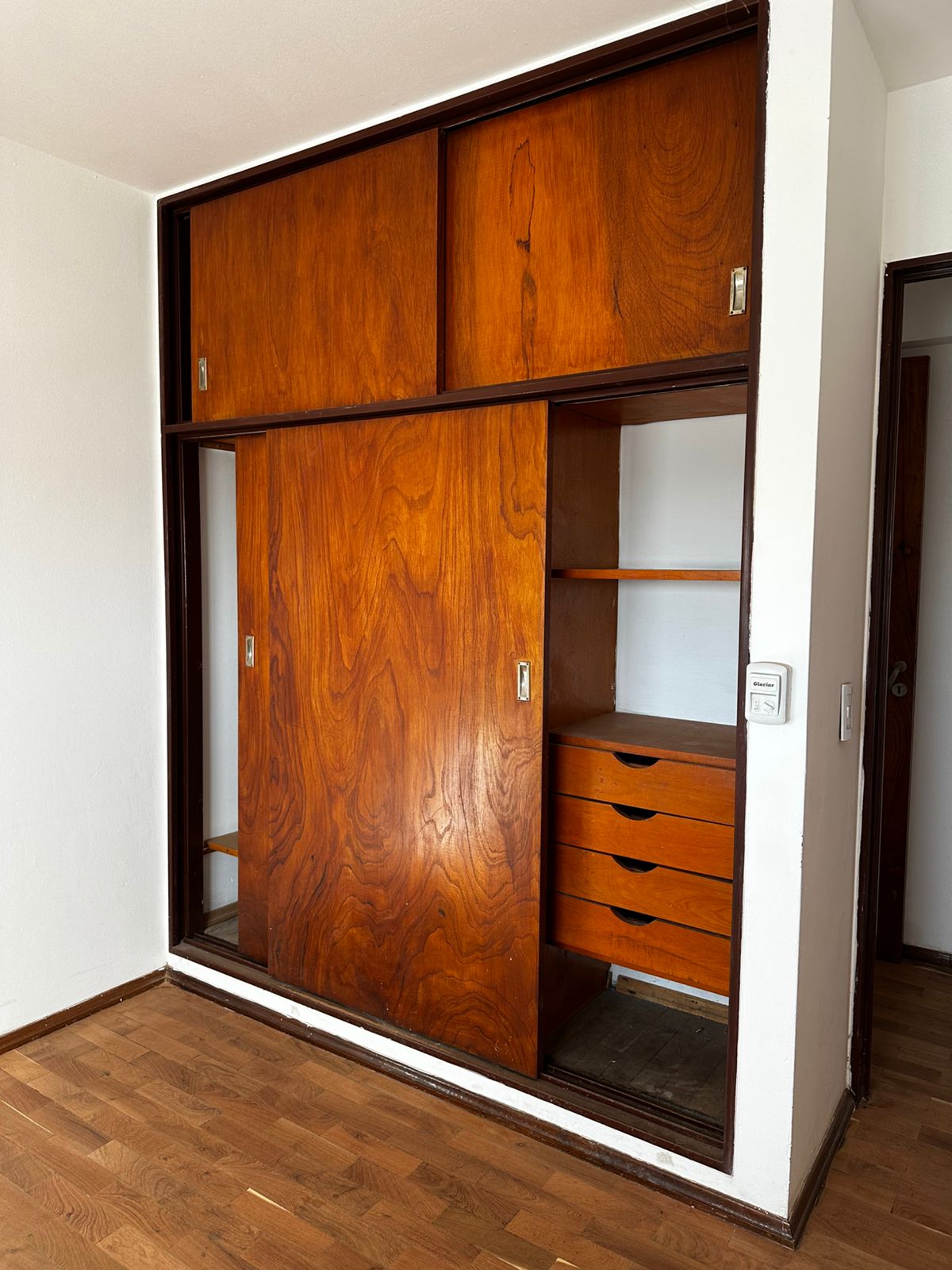 DEPTO EN ALQUILER 3 DORM 2 BAÑOS $500MIL B ALBERDI