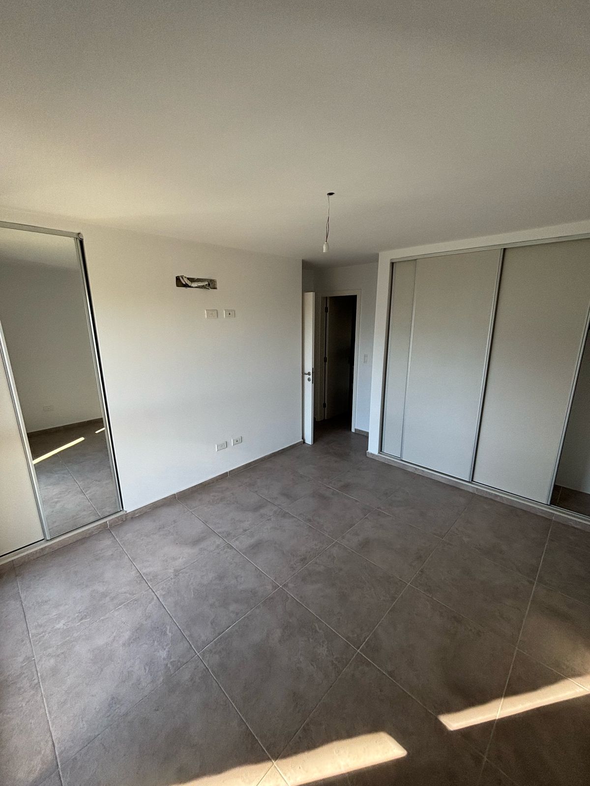 Alquiler Casona De Los Arcos Dos (2) Dormitorios Manantiales