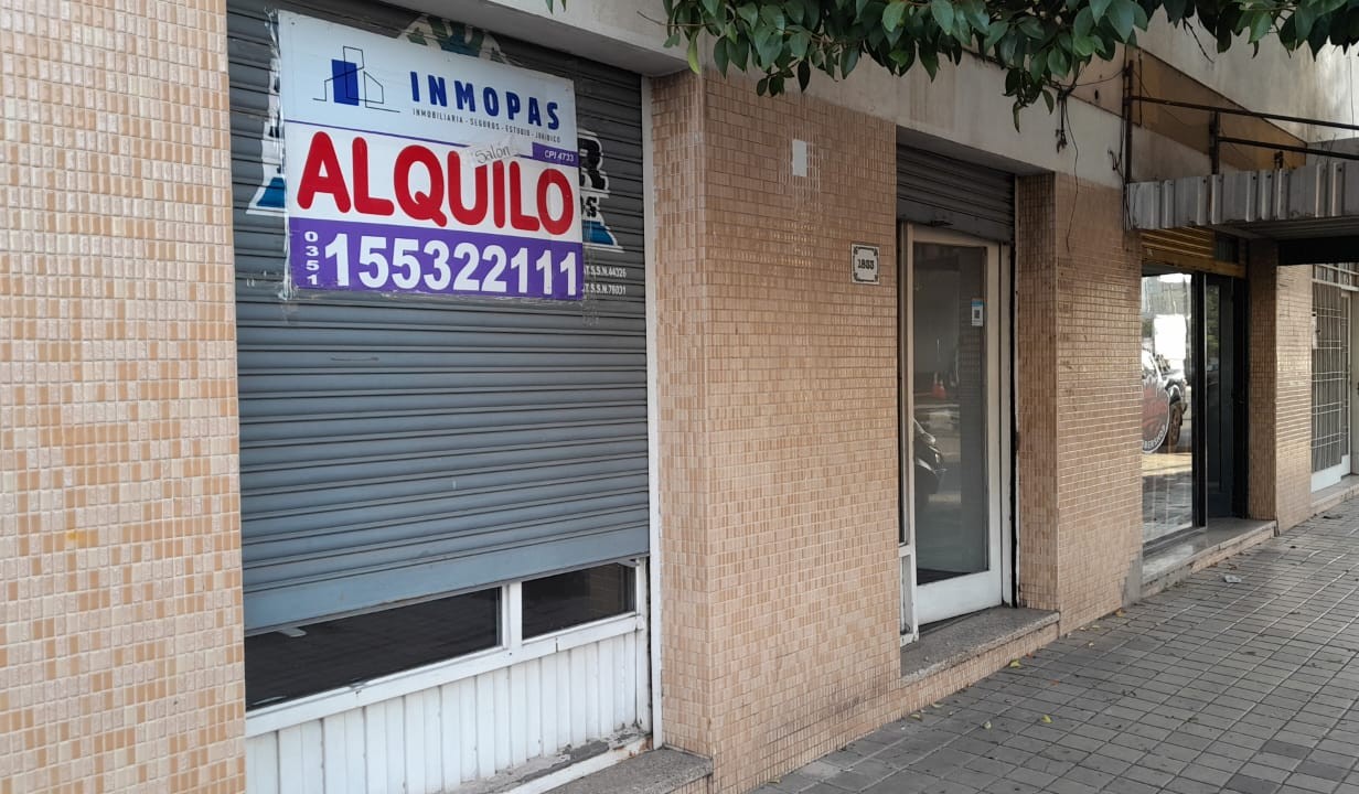 ALQUILO LOCAL en B San Martin Bv Los Granaderos