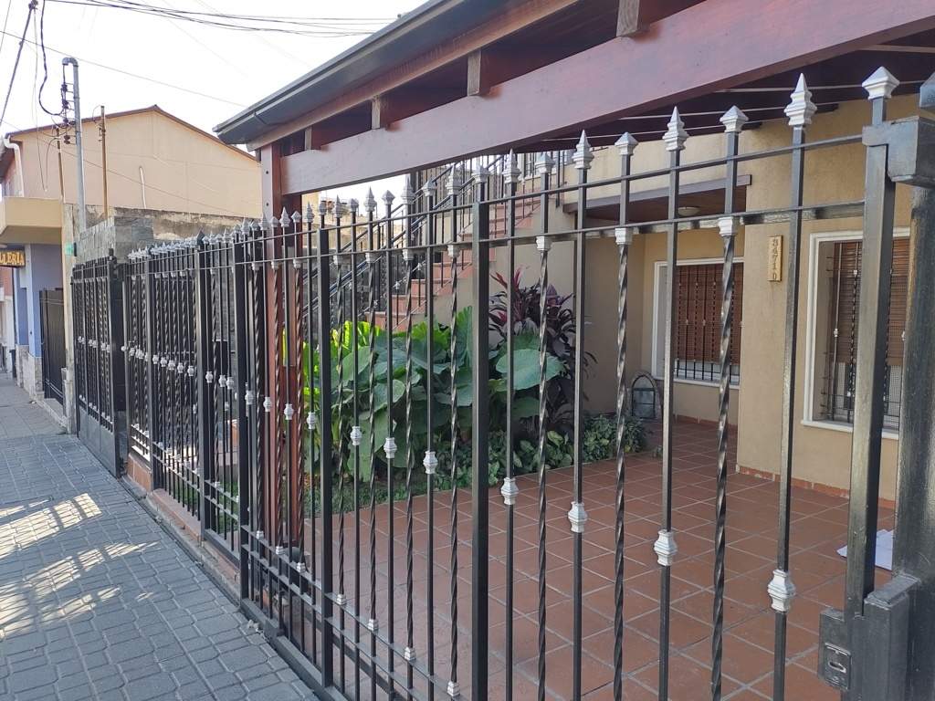 DEPARTAMENTO DE CATEGORIA EN BARRIO PARQUE SAN VICENTE